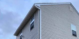 Best Siding Painting and Refinishing  in Munising, MI